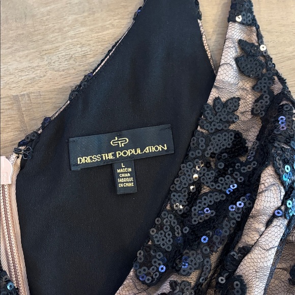 Dress the Population Women's Audrey Floral Applique Lace Mini Dress Large Black - Picture 8 of 14